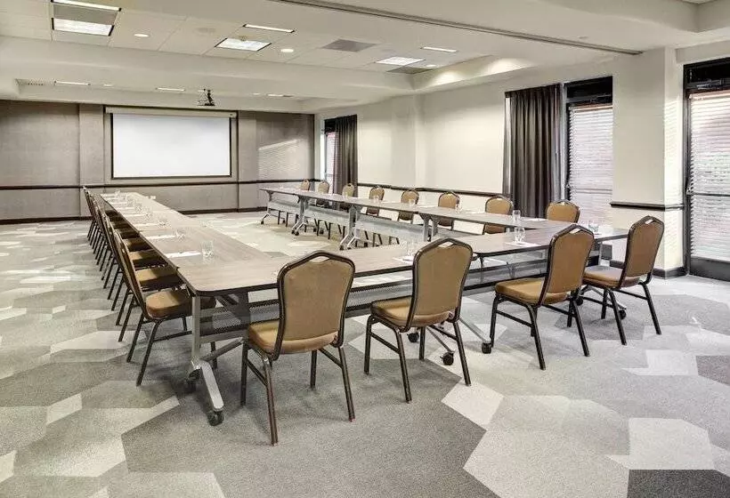 Hotel Candlewood Suites Cincinnati Northeast Mason, An Ihg