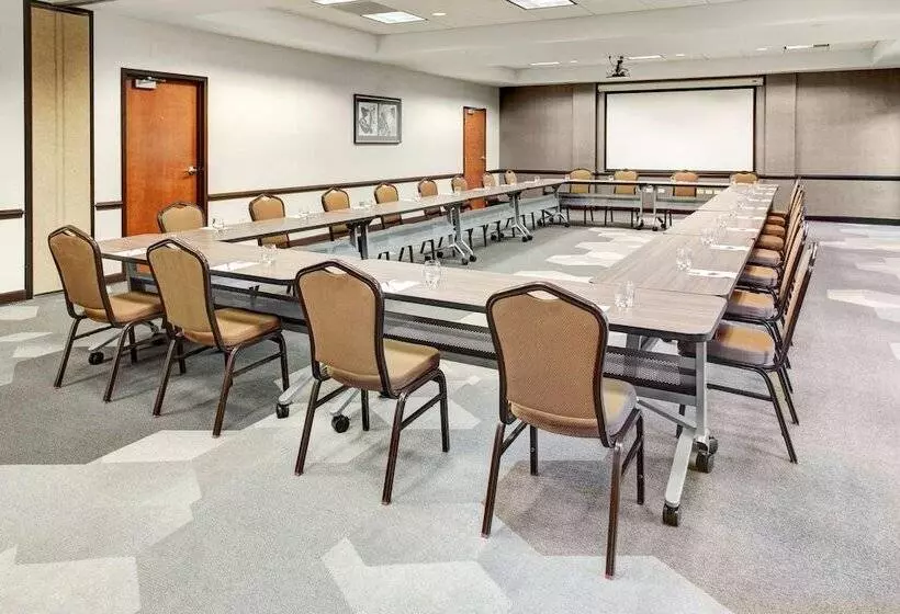 Hotel Candlewood Suites Cincinnati Northeast Mason, An Ihg