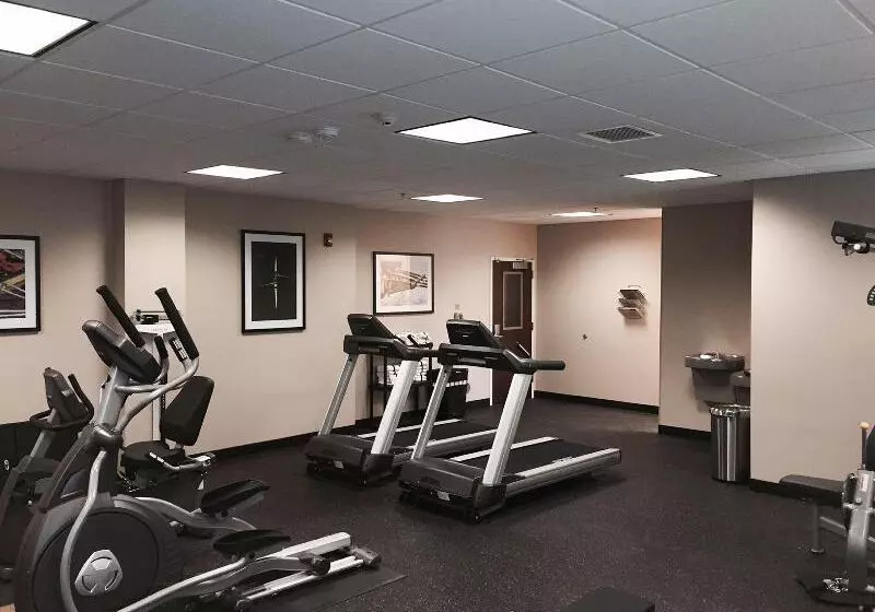 호텔 Candlewood Suites Youngstown W I 80 Niles Area By Ihg