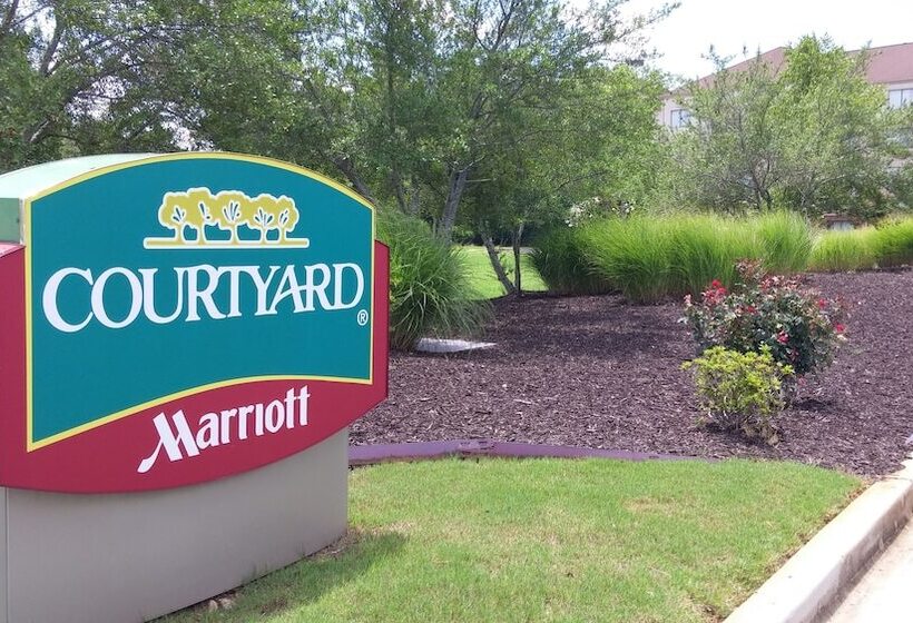 ホテル Courtyard By Marriott Decatur