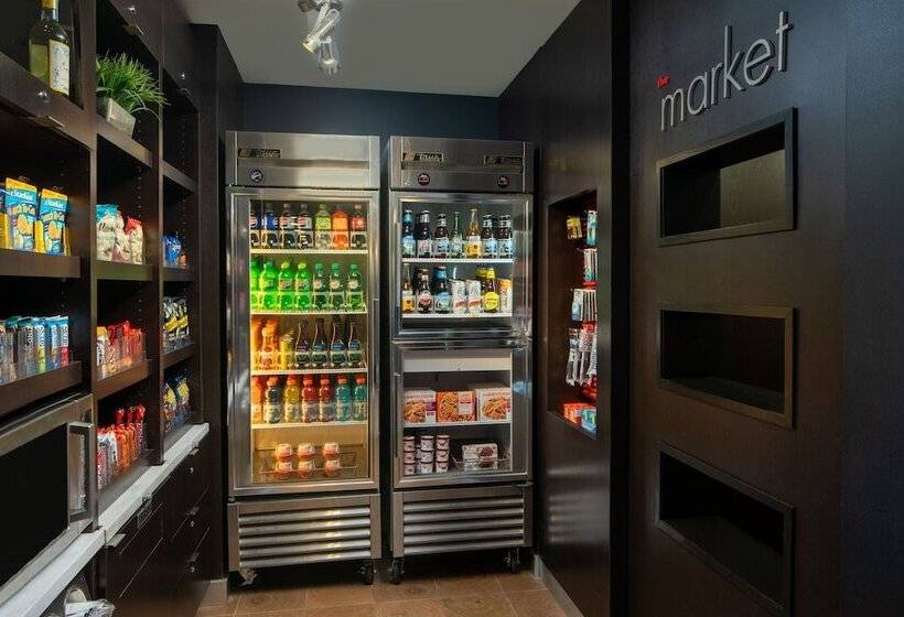 ホテル Courtyard By Marriott Decatur