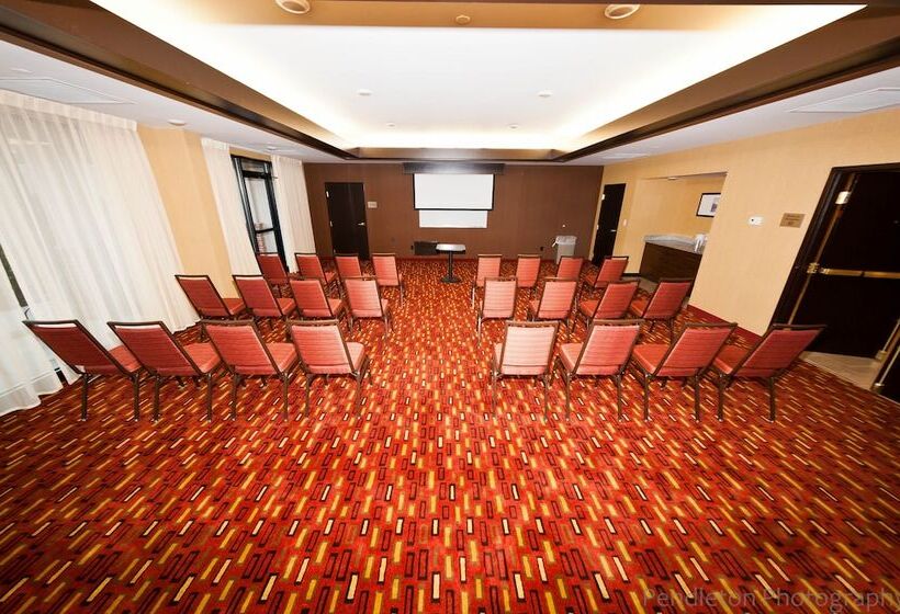 ホテル Courtyard By Marriott Decatur