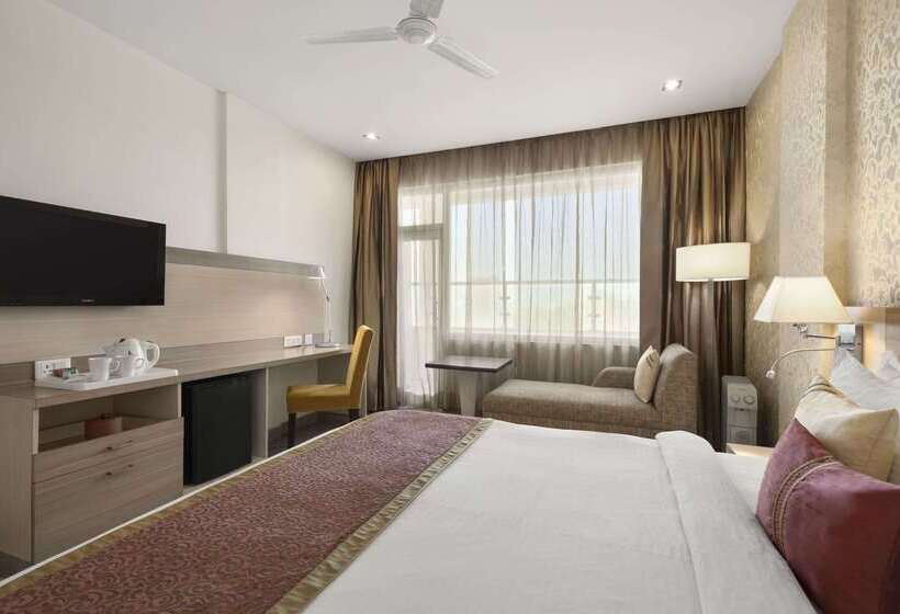 Days Hotel By Wyndham Neemrana