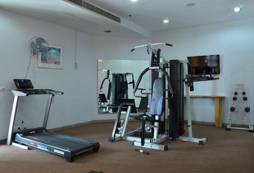 Days Hotel By Wyndham Neemrana