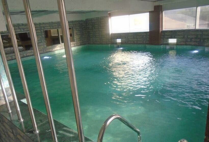 Days Hotel By Wyndham Neemrana