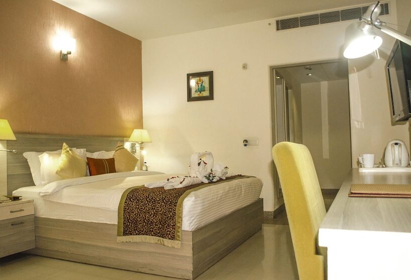 Days Hotel By Wyndham Neemrana