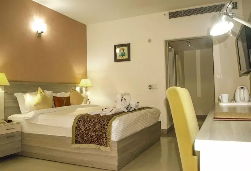 Days Hotel By Wyndham Neemrana