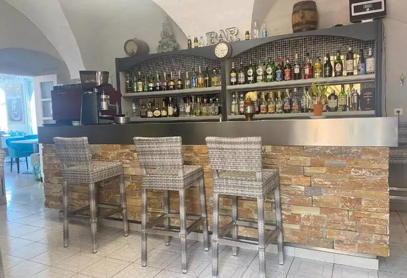 فندق De La Plage Santa Vittoria