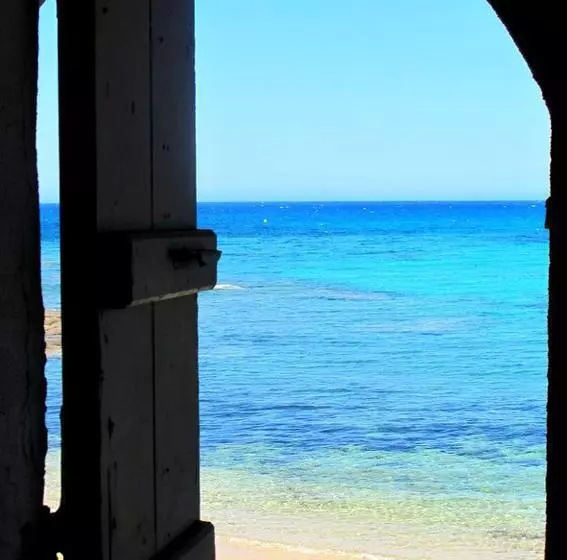 فندق De La Plage Santa Vittoria