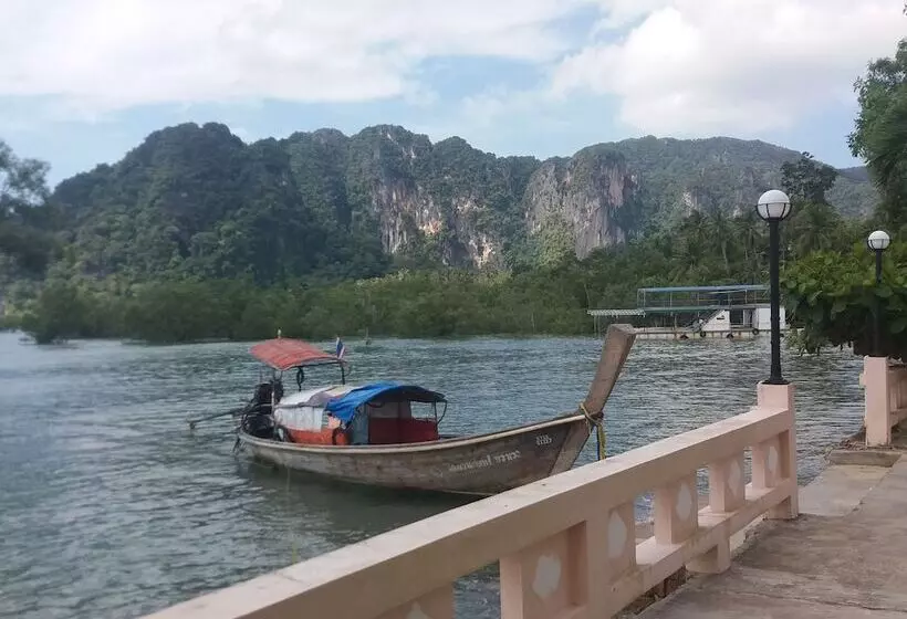 호텔 Diamond Beach Resort