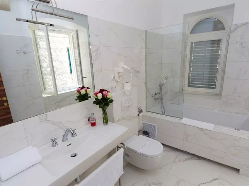 酒店 Diocletian Luxury Room