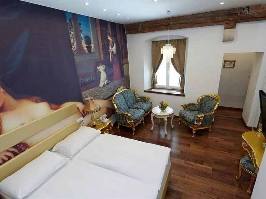 酒店 Diocletian Luxury Room