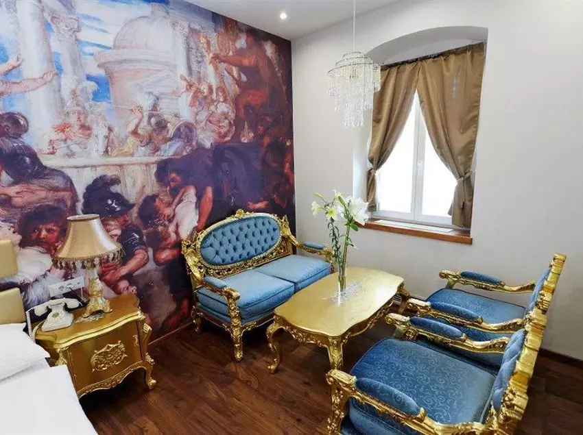酒店 Diocletian Luxury Room