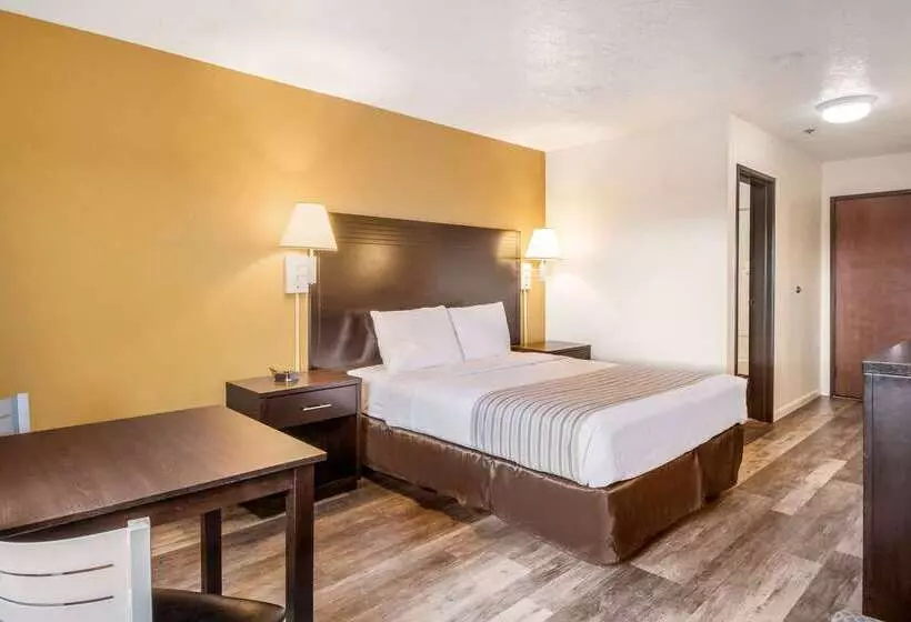 Отель Econo Lodge Corvallis Near University