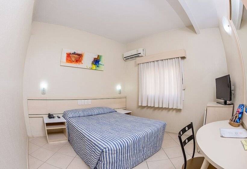 فندق Express Canoas