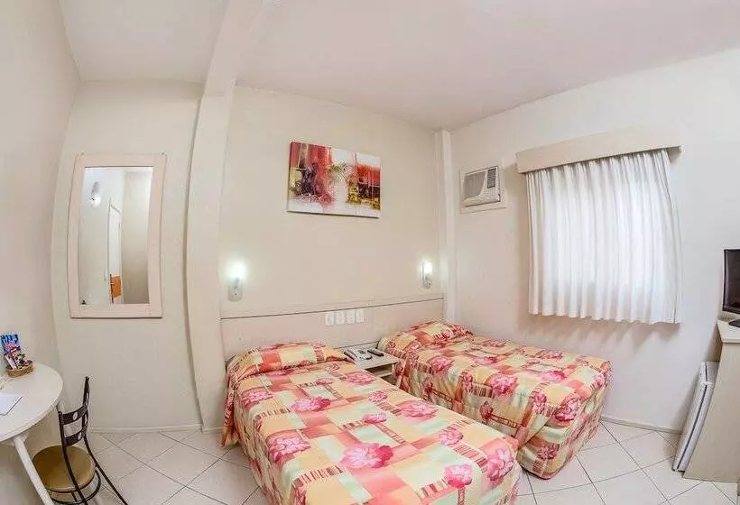 فندق Express Canoas