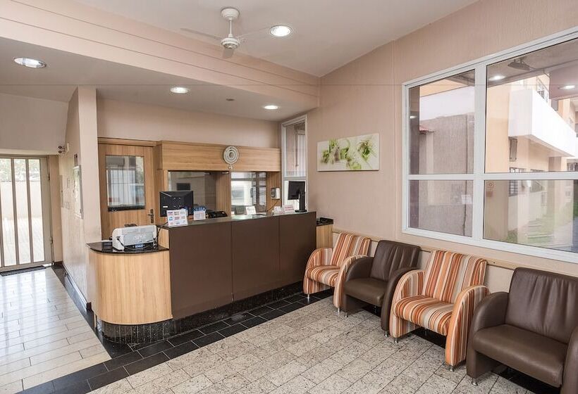 فندق Express Canoas