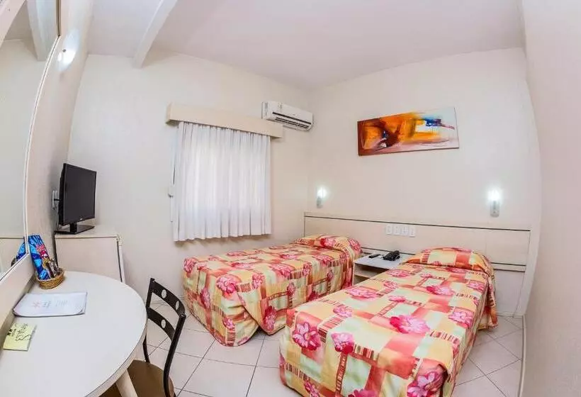 فندق Express Canoas