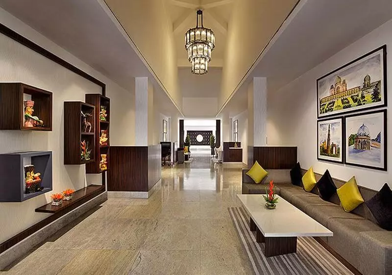 酒店 Four Points By Sheraton New Delhi, Airport Highway