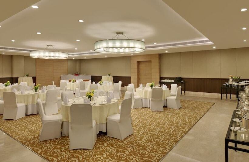 فندق Four Points By Sheraton New Delhi, Airport Highway