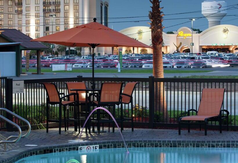 ホテル Hampton Inn & Suites Marksville