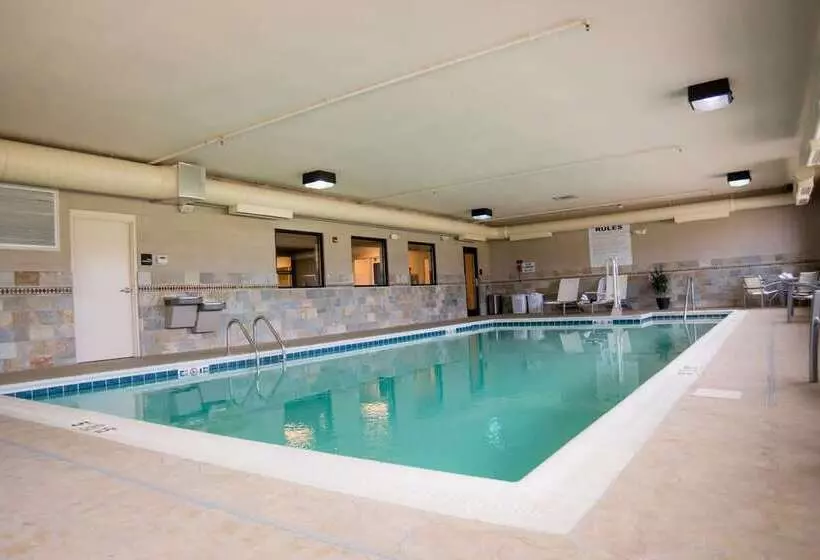 Отель Hampton Inn & Suites Radcliff   Fort Knox