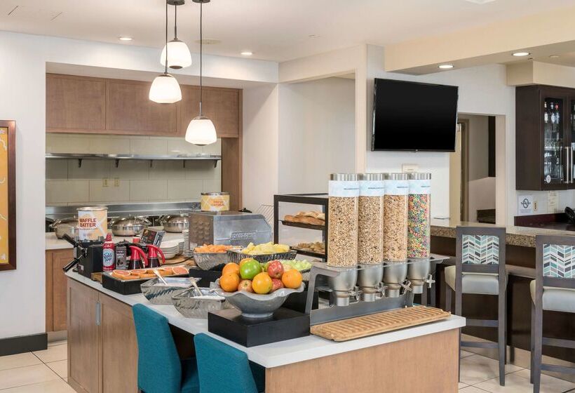 فندق Hilton Garden Inn Silver Spring White Oak