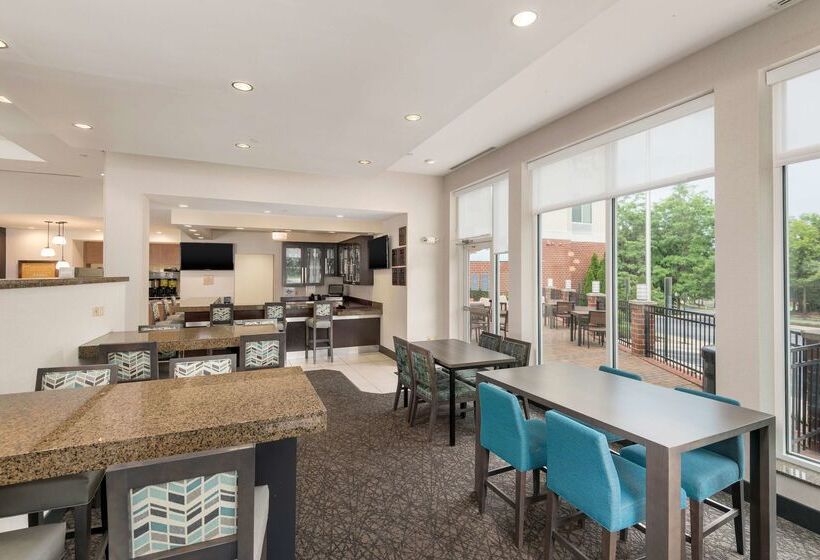فندق Hilton Garden Inn Silver Spring White Oak