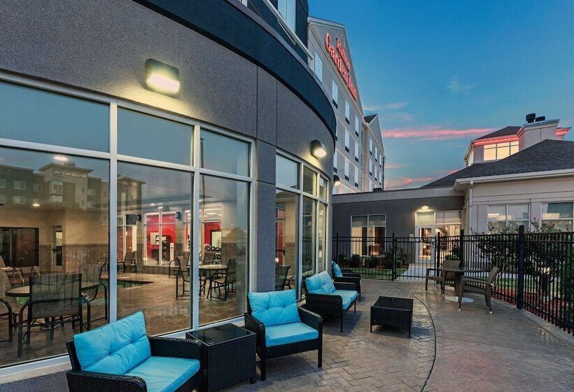 בית מלון כפרי Hilton Garden Inn Tulsa Midtown