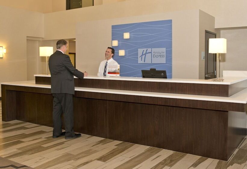 هتل Holiday Inn Express & Suites Colorado Springs Central, An Ihg