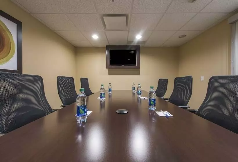 酒店 Holiday Inn Express & Suites Colorado Springs Central, An Ihg