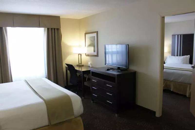 Hotel Holiday Inn Express Yorkton East, An Ihg