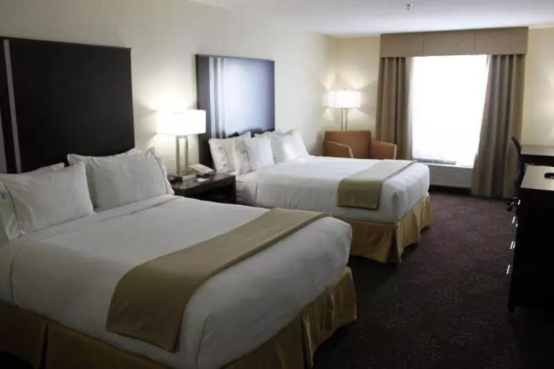 Hotel Holiday Inn Express Yorkton East, An Ihg