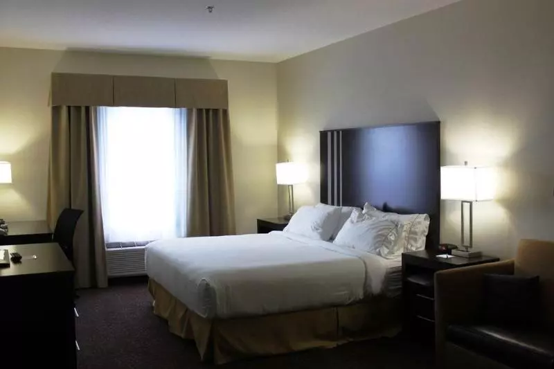 Hotel Holiday Inn Express Yorkton East, An Ihg