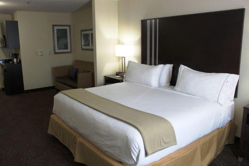ホテル Holiday Inn Express Yorkton East, An Ihg