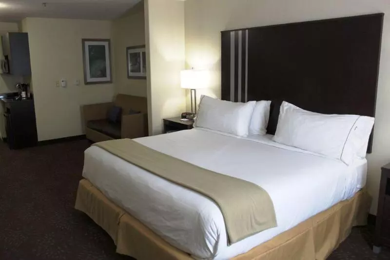 Hotel Holiday Inn Express Yorkton East, An Ihg