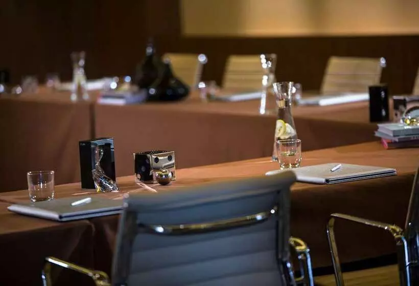 호텔 Renaissance Shanghai Caohejing