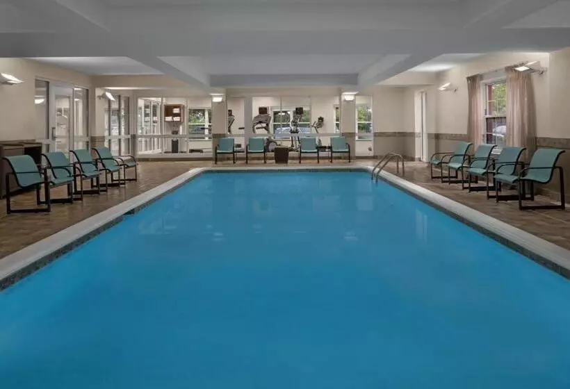 فندق Residence Inn East Rutherford Meadowlands