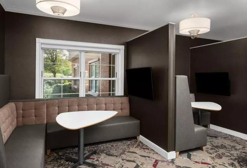 فندق Residence Inn East Rutherford Meadowlands