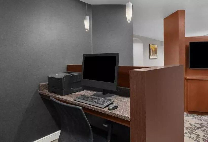 فندق Residence Inn East Rutherford Meadowlands