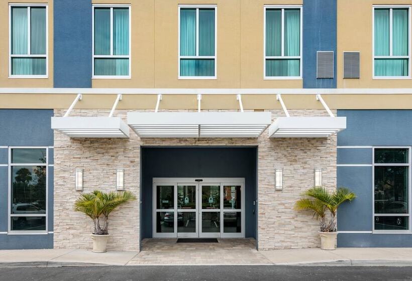 בית מלון כפרי Staybridge Suites St. Petersburg Fl, An Ihg