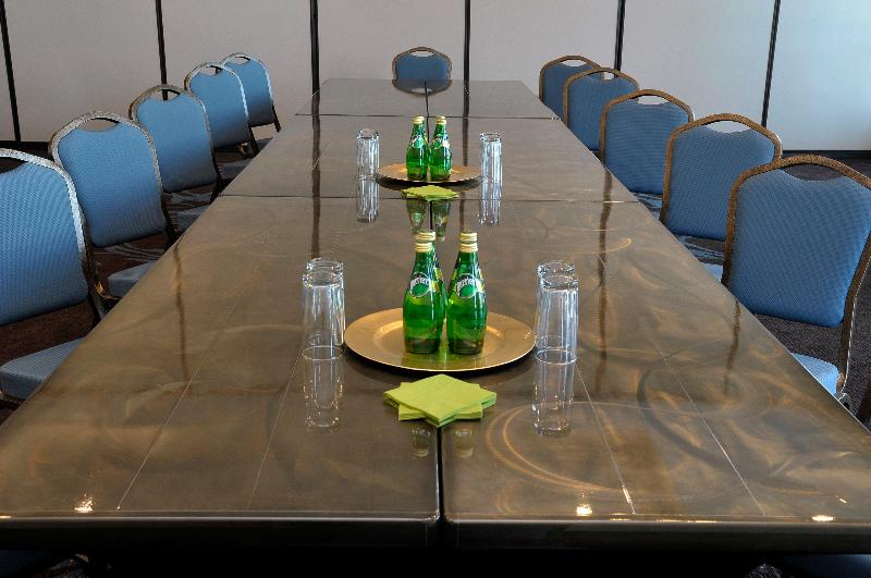 בית מלון כפרי Staybridge Suites St. Petersburg Fl, An Ihg