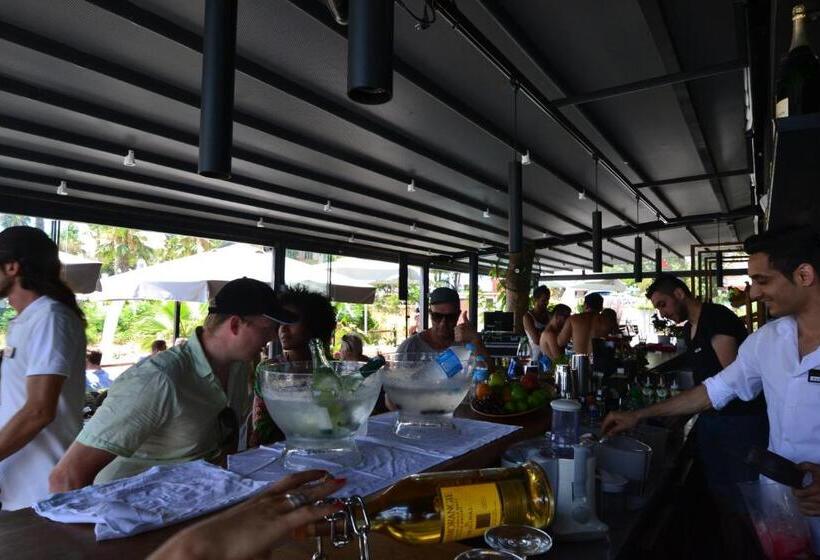 Sun Hotel By En Vie Beach