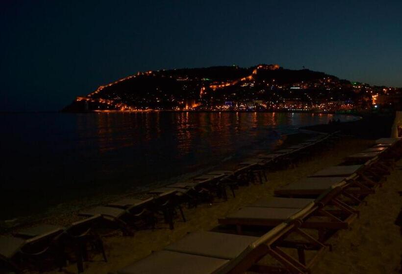 Sun Hotel By En Vie Beach