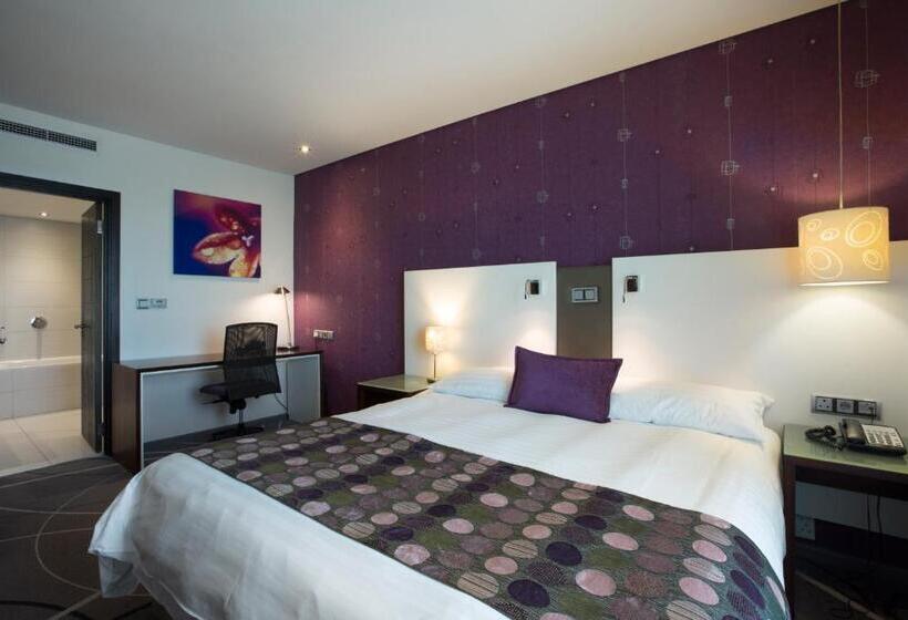 Отель Verde Cape Town Airport