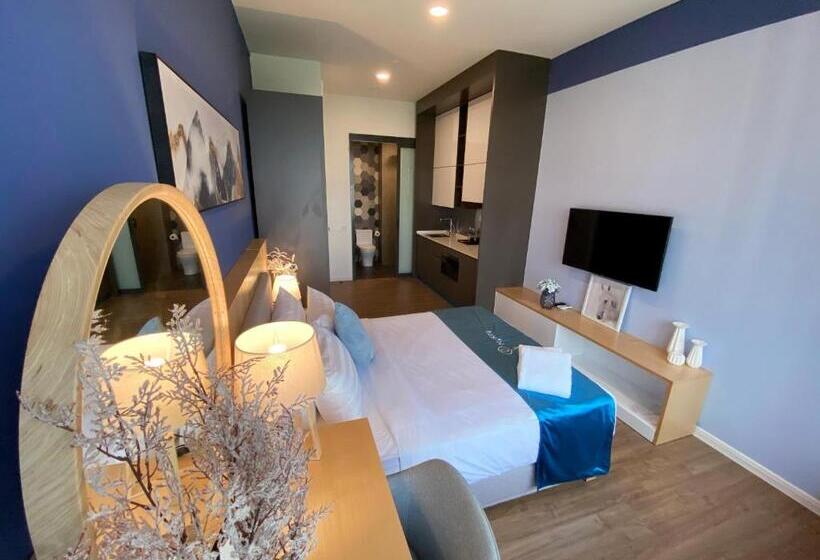 Lanson Place Bukit Ceylon