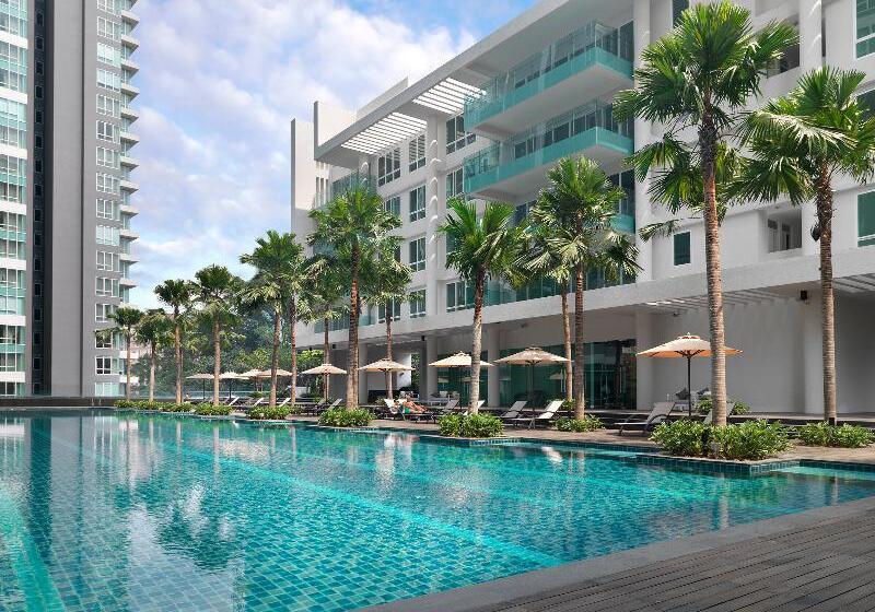 Lanson Place Bukit Ceylon