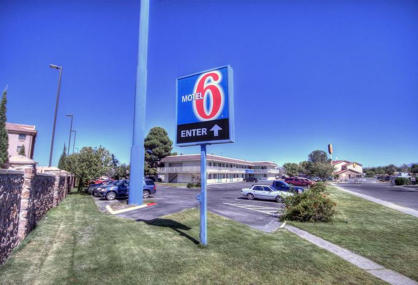 فندق على الطريق Rodeway Inn