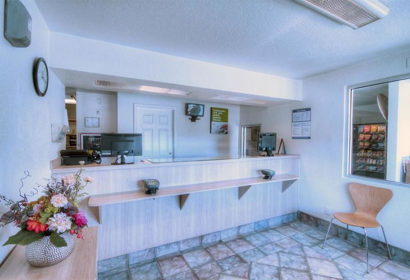 فندق على الطريق Rodeway Inn