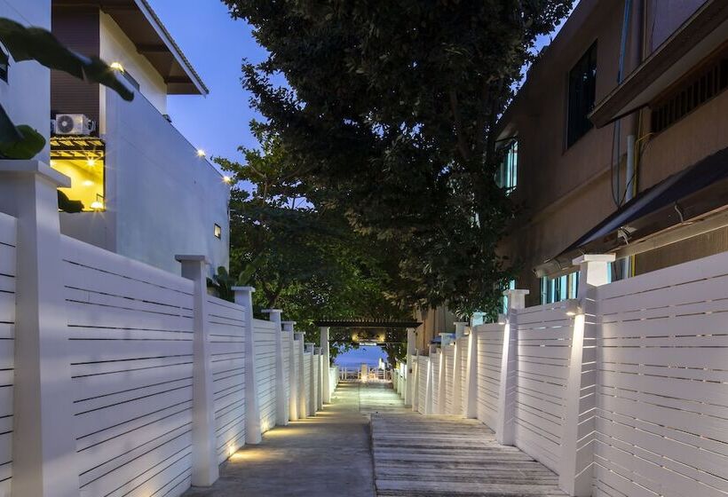 Samed Pavilion Resort